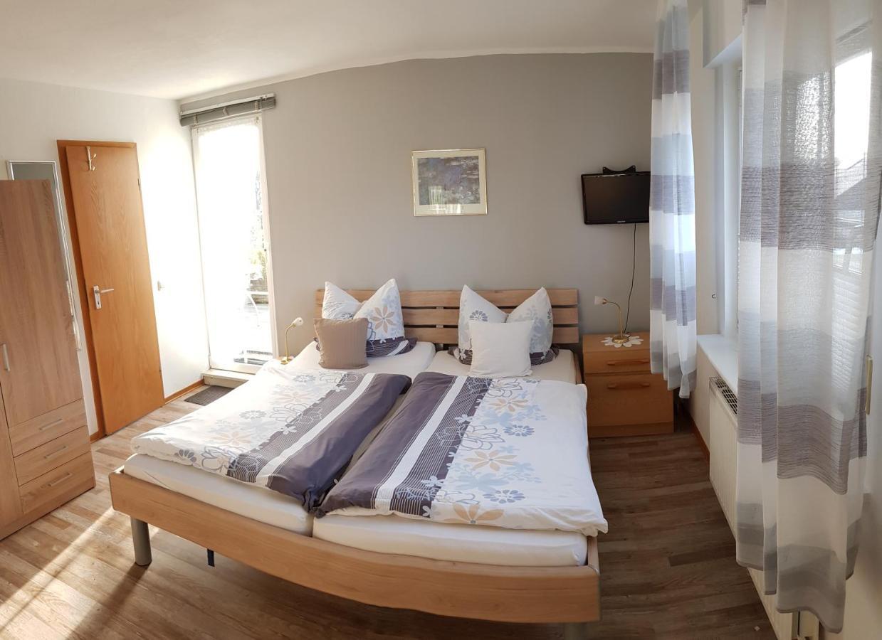 Holiday Flat (2 adults),1193386768:JPEG