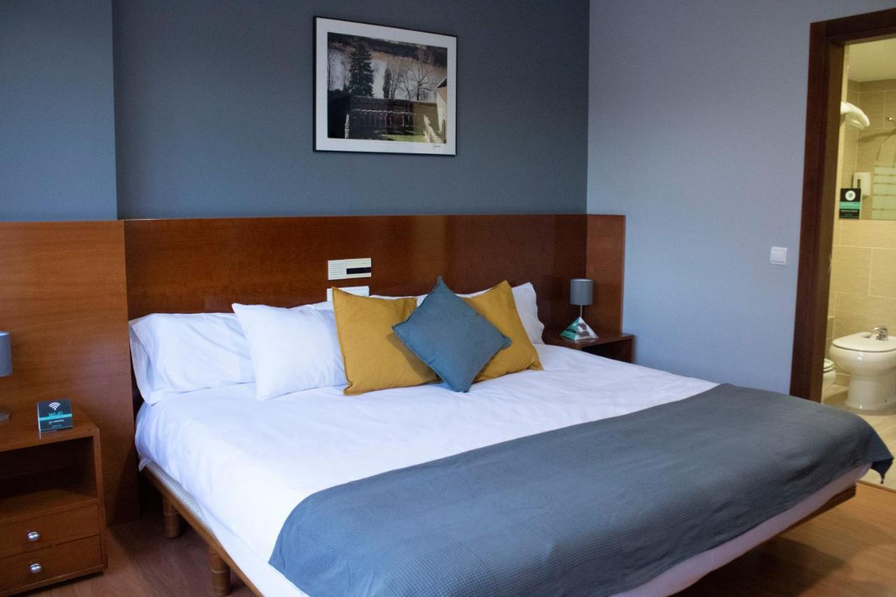 Premium King Room