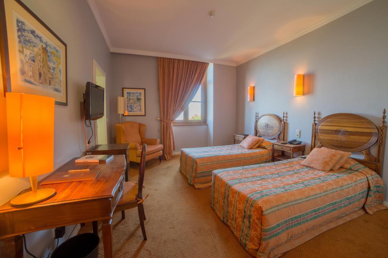 Double or Twin Room with Extra Bed,1080719785:JPEG