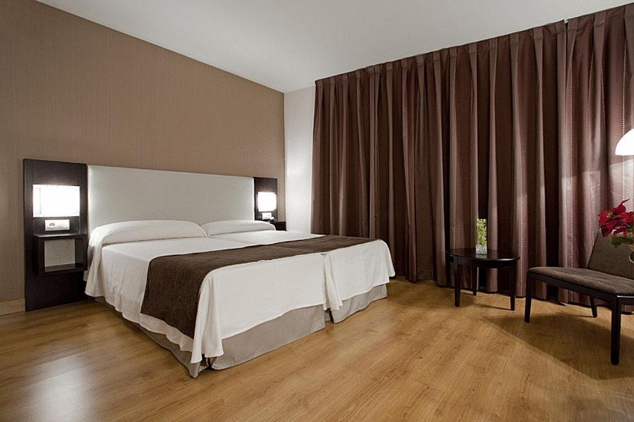 Twin Room Extra Bed