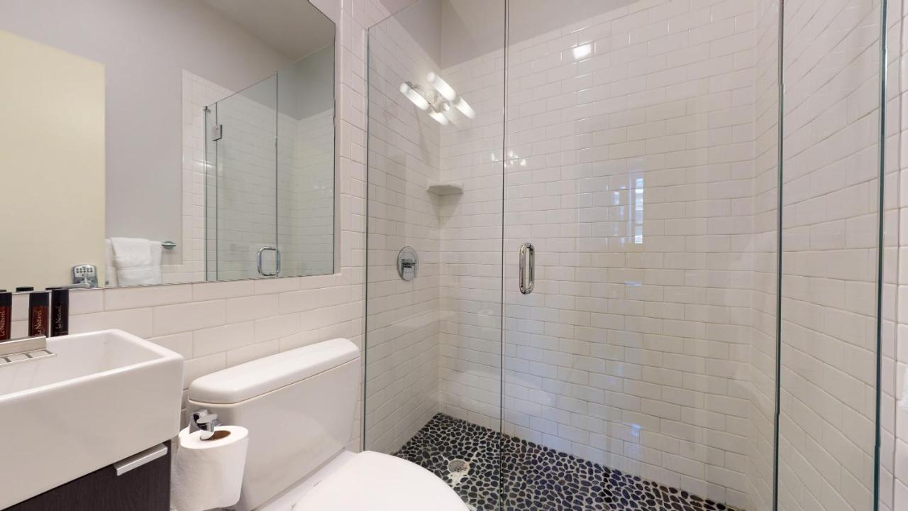 Studio Private External Bathroom