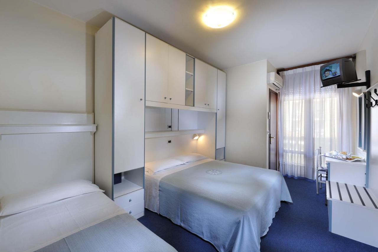 Classic Quadruple Room,1083445213:JPEG