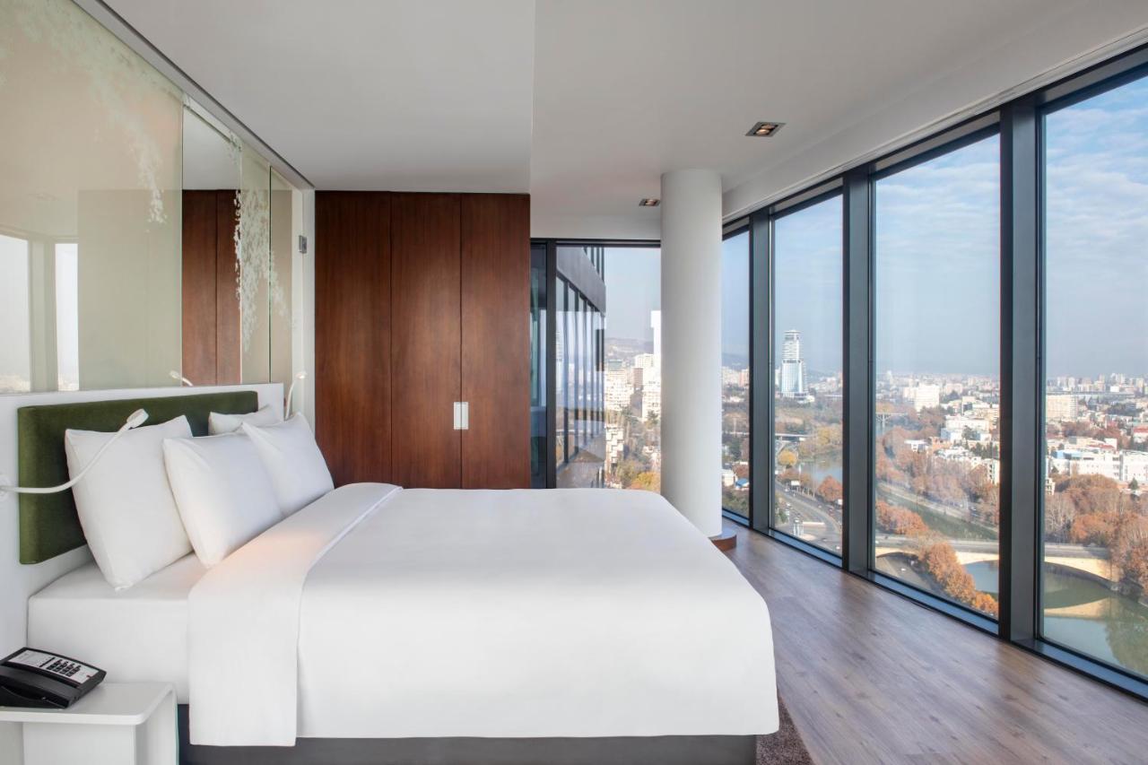 Premium Zimmer mit Panorama-Stadtblick