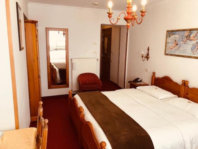 Quadruple Room,1075988731:JPEG