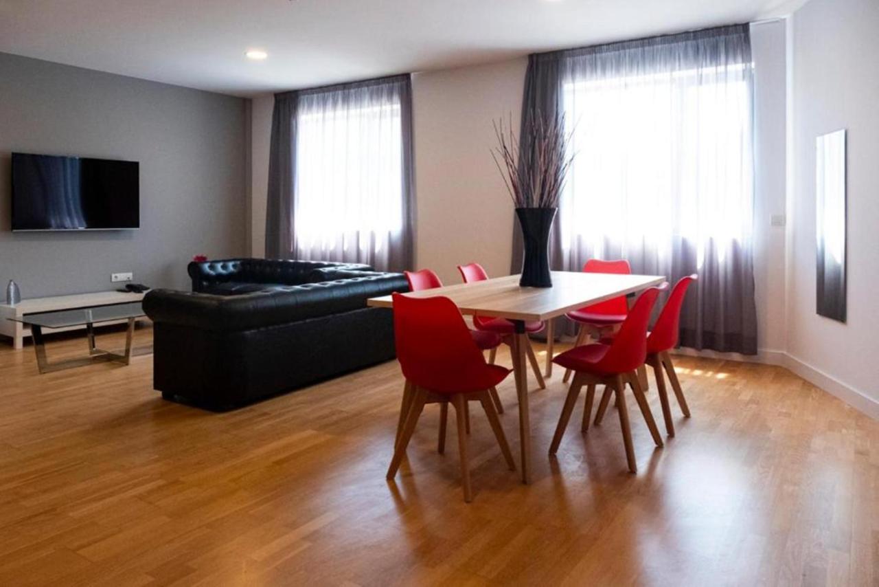 Suite Duplex en AD con acceso spa y garaje
