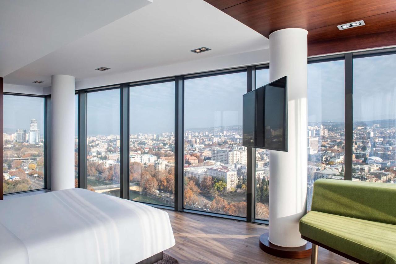 Premium Room Panoramic City View
