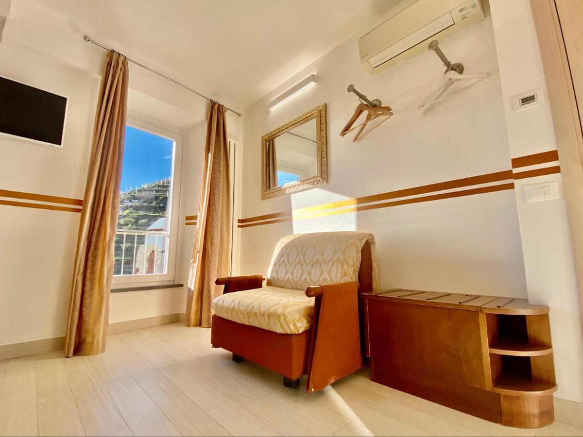 Superior Double or Twin Room Sea View
