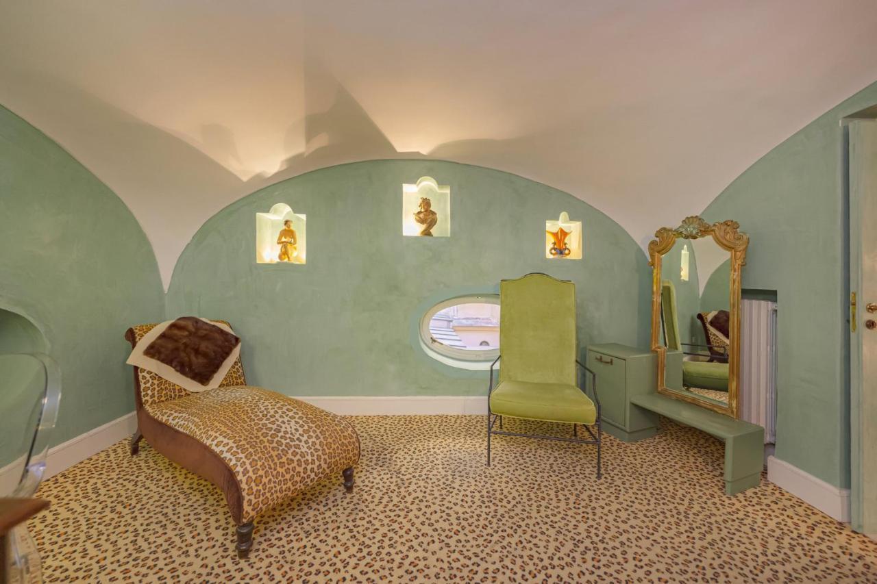 Standard Suite