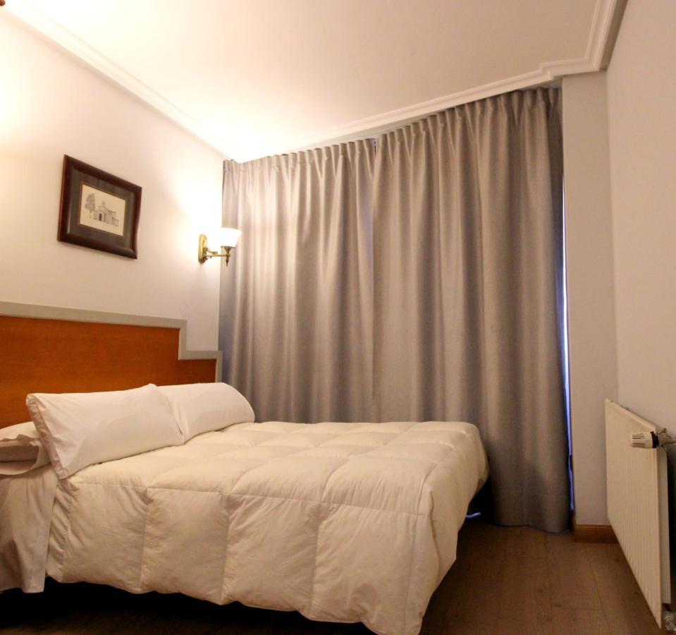 Double Room,1287350668:JPEG