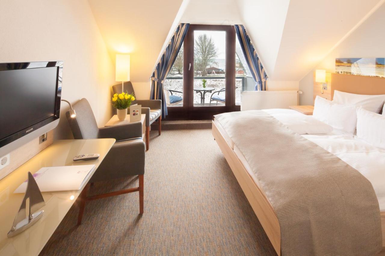 Double Room with Balcony,1084223581:JPEG