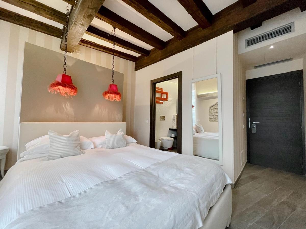 Deluxe Double Room Balcony