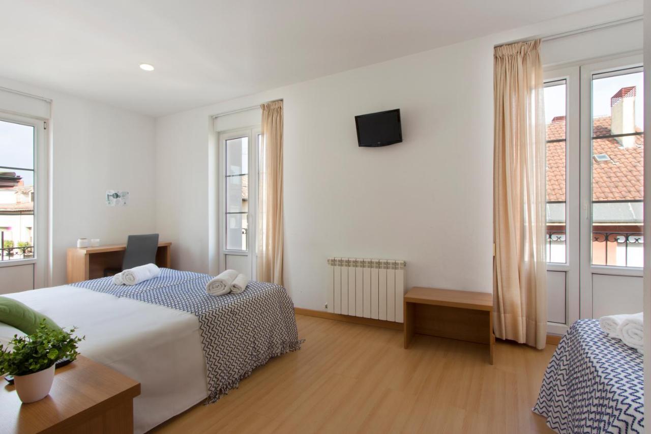 Triple Room,1084699960:JPEG