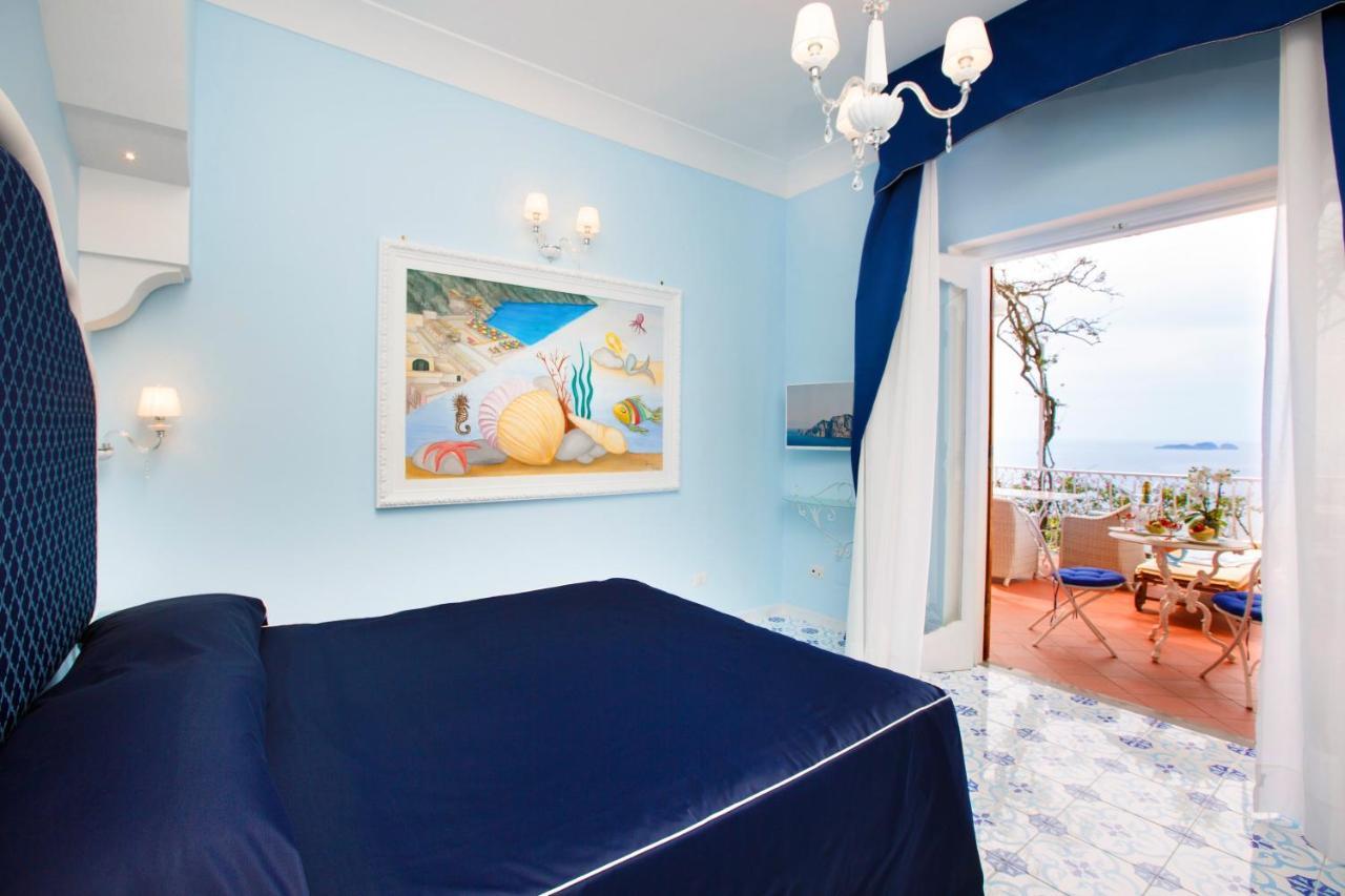 Three-Bedroom Apartment Sea View