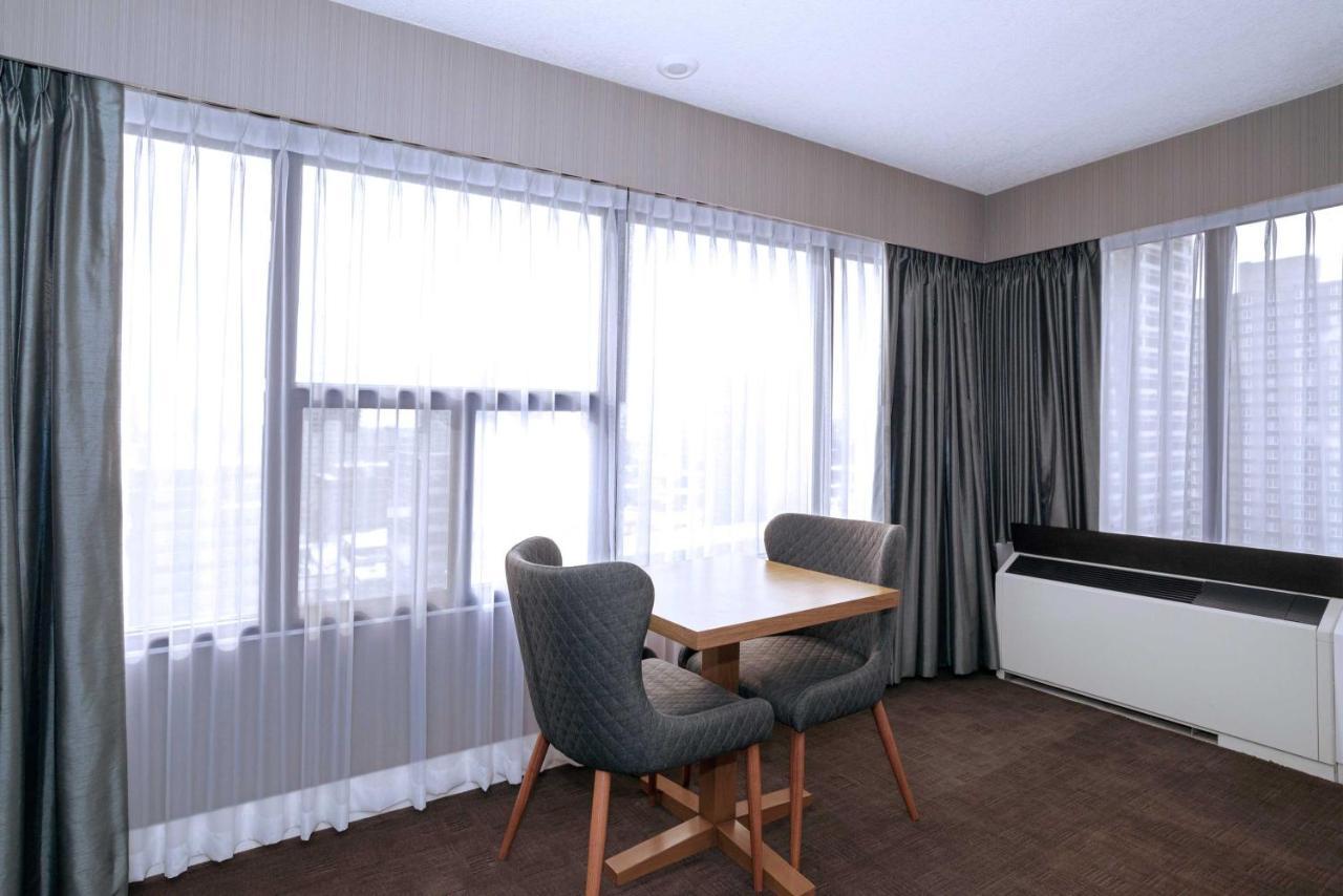Standard Room 1 King Bed Kitchenette
