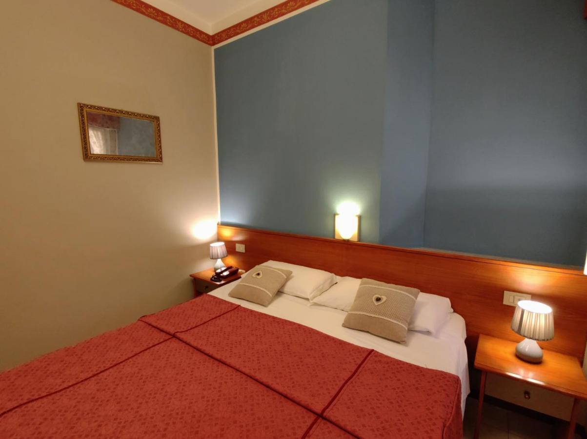 Small Double or Twin Room