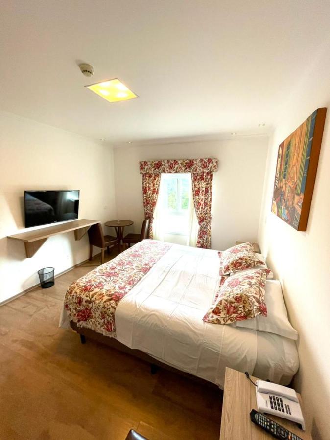 Luxury Double Room,1085310964:JPEG