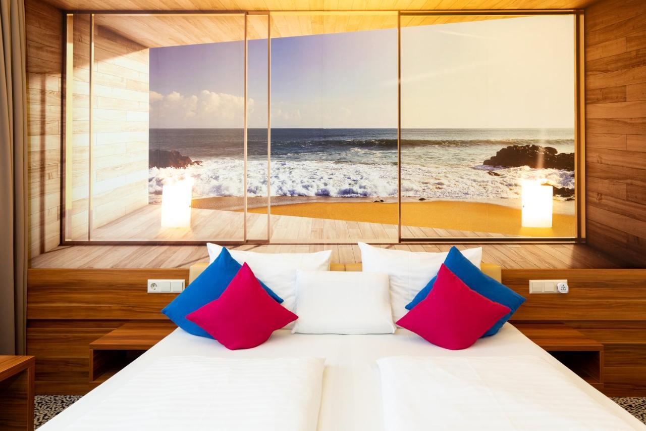 Double Room adjoining building
