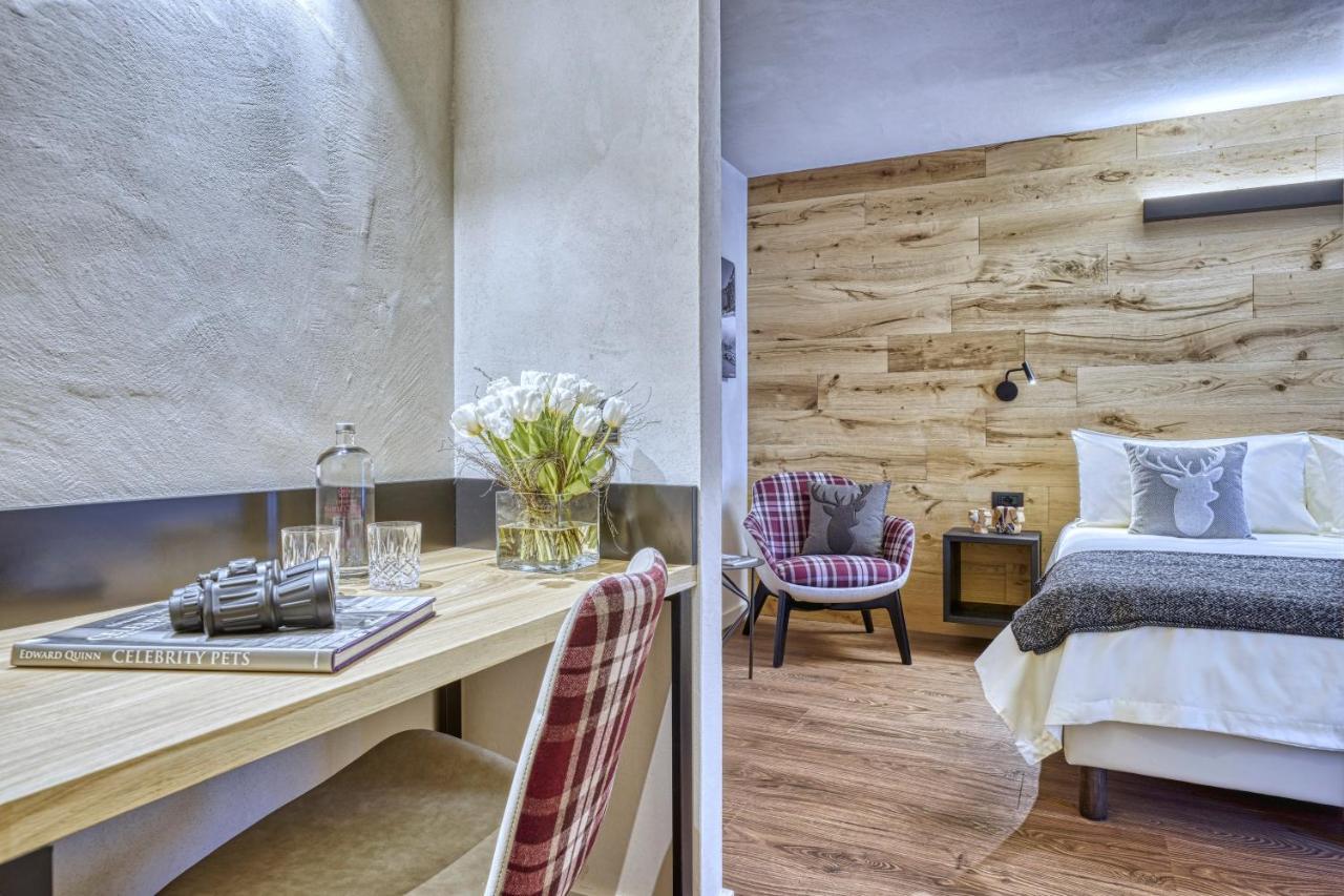 Deluxe Double or Twin Room City View