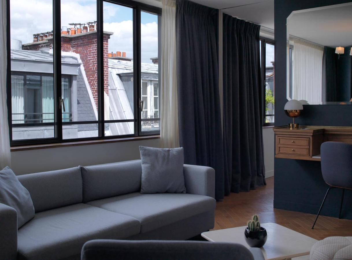 Signature Suite