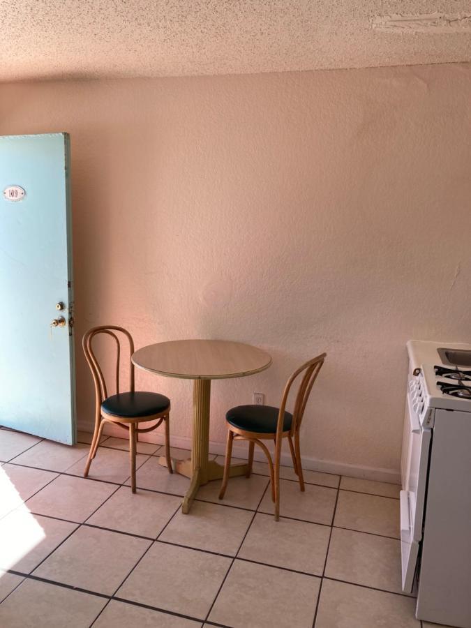 Studio Kitchenette