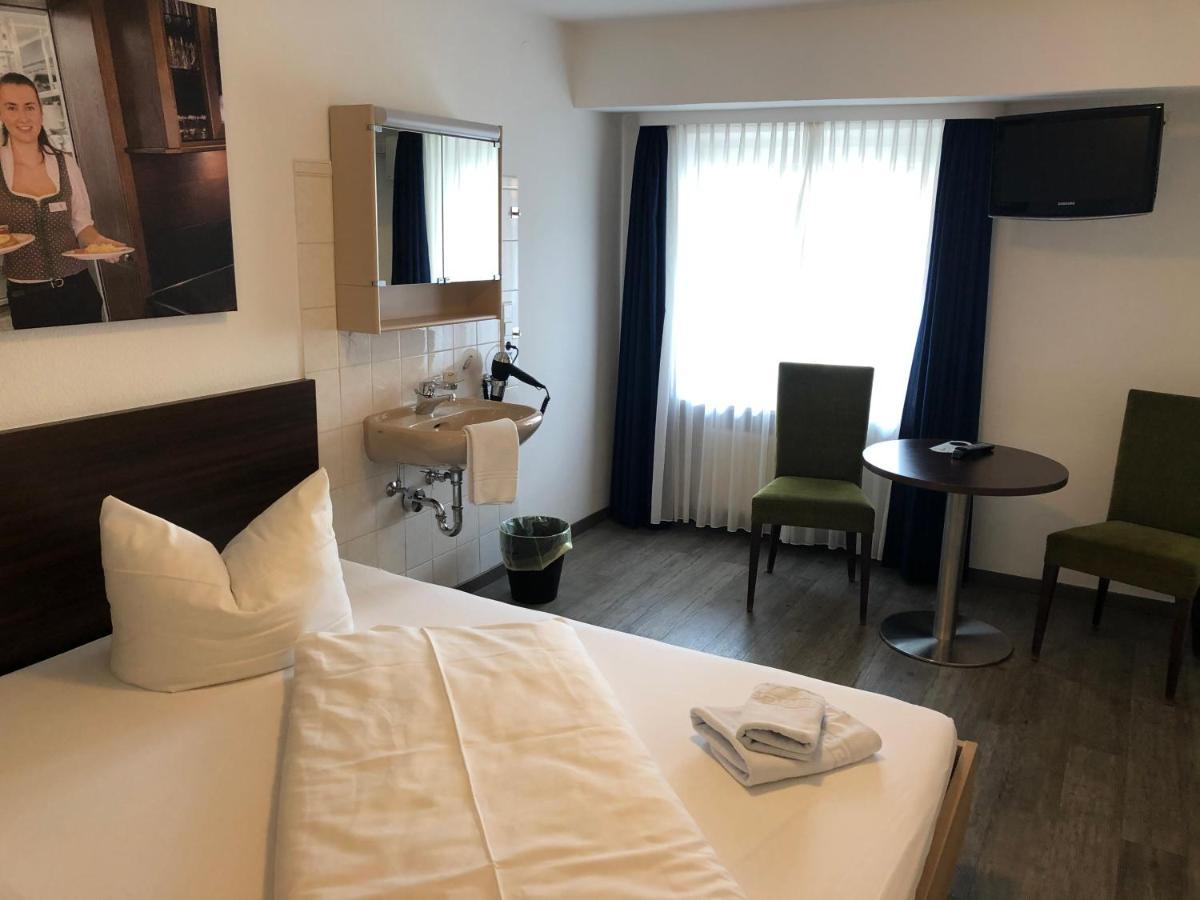 Single Room,1087306426:JPEG