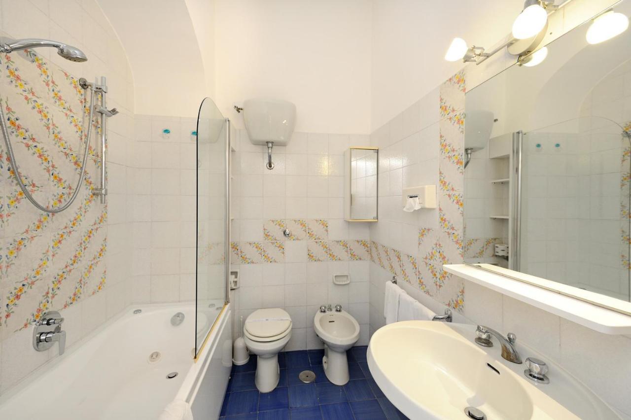 Superior Double or Twin Room Sea View