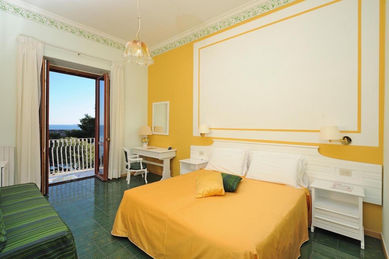 Superior Double or Twin Room Sea View
