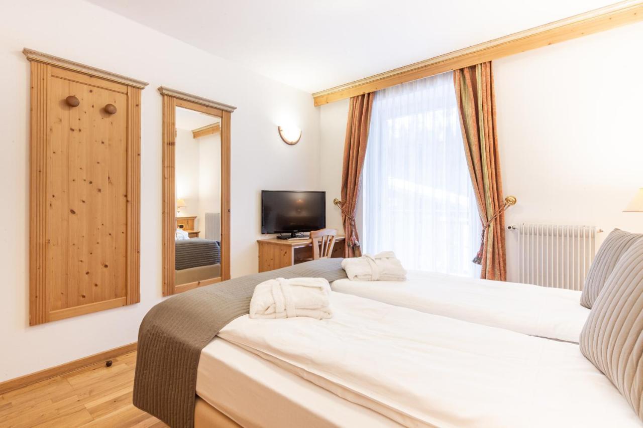 Standard Double or Twin Room Balcony,1218425866:JPEG