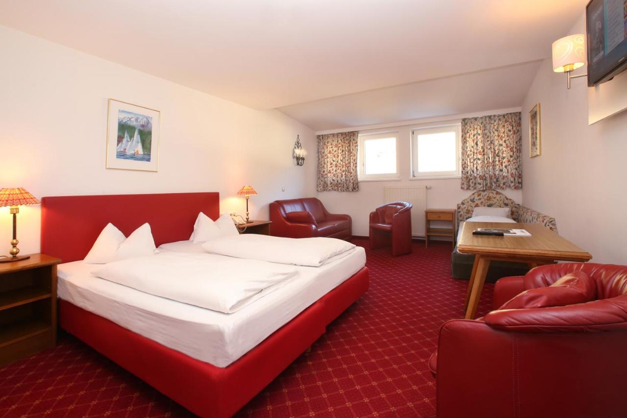 Triple Room,1087586587:JPEG