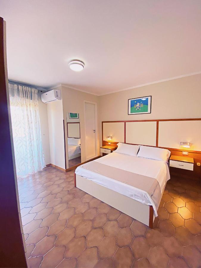 Double Room,1088223595:JPEG
