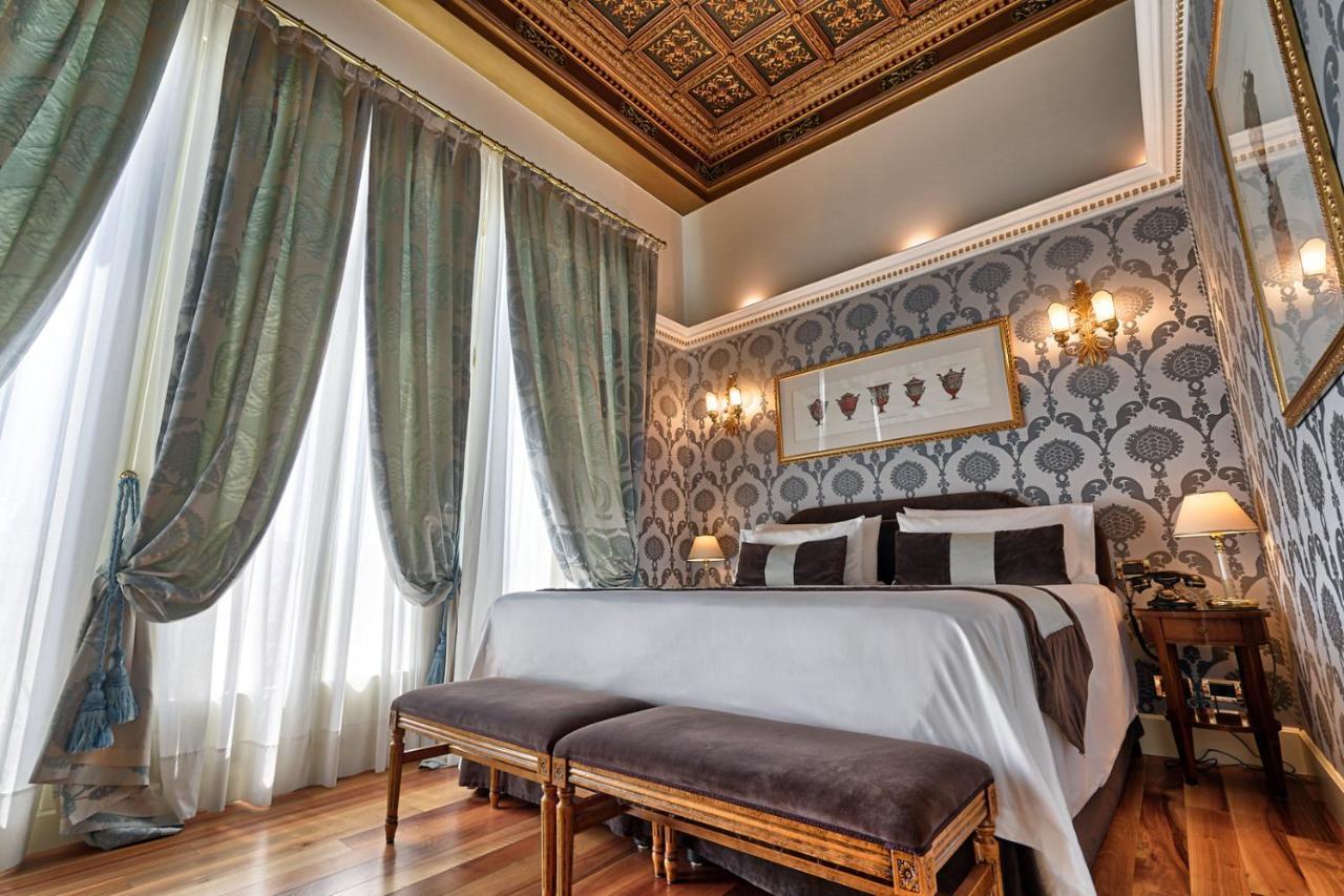Deluxe Double or Twin Room with Lagoon View and Balcony,1643141329:JPEG
