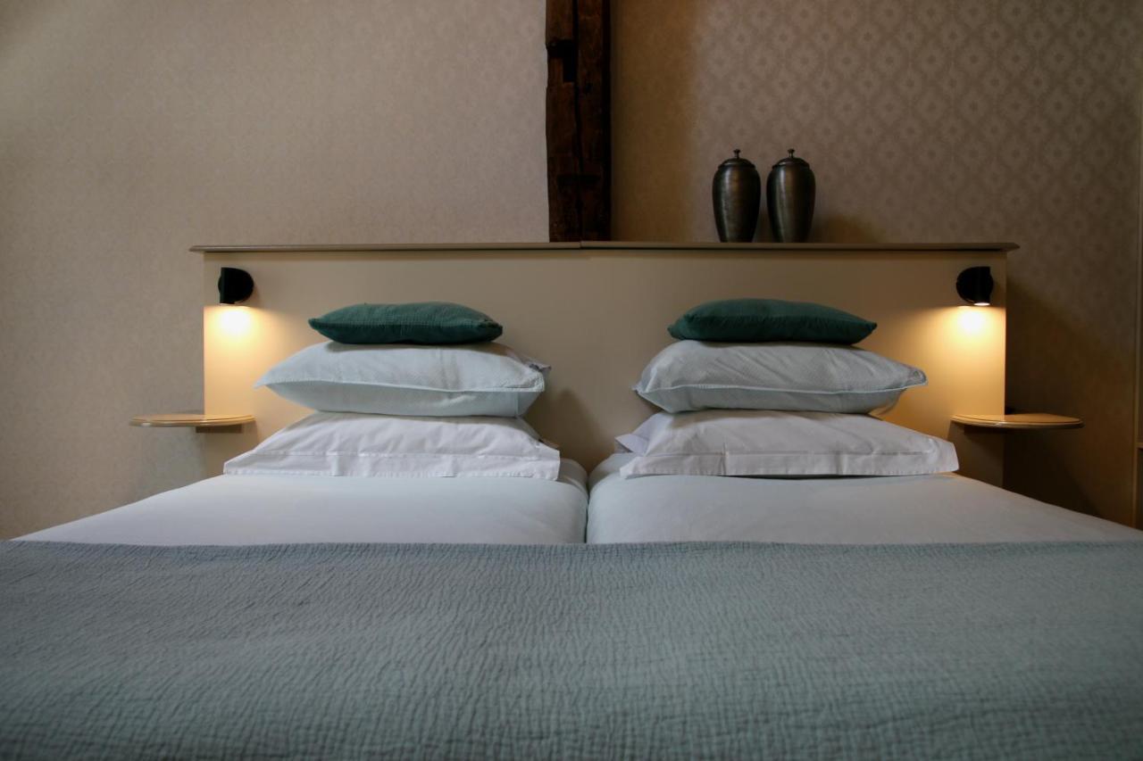 Double or Twin Room Garden View