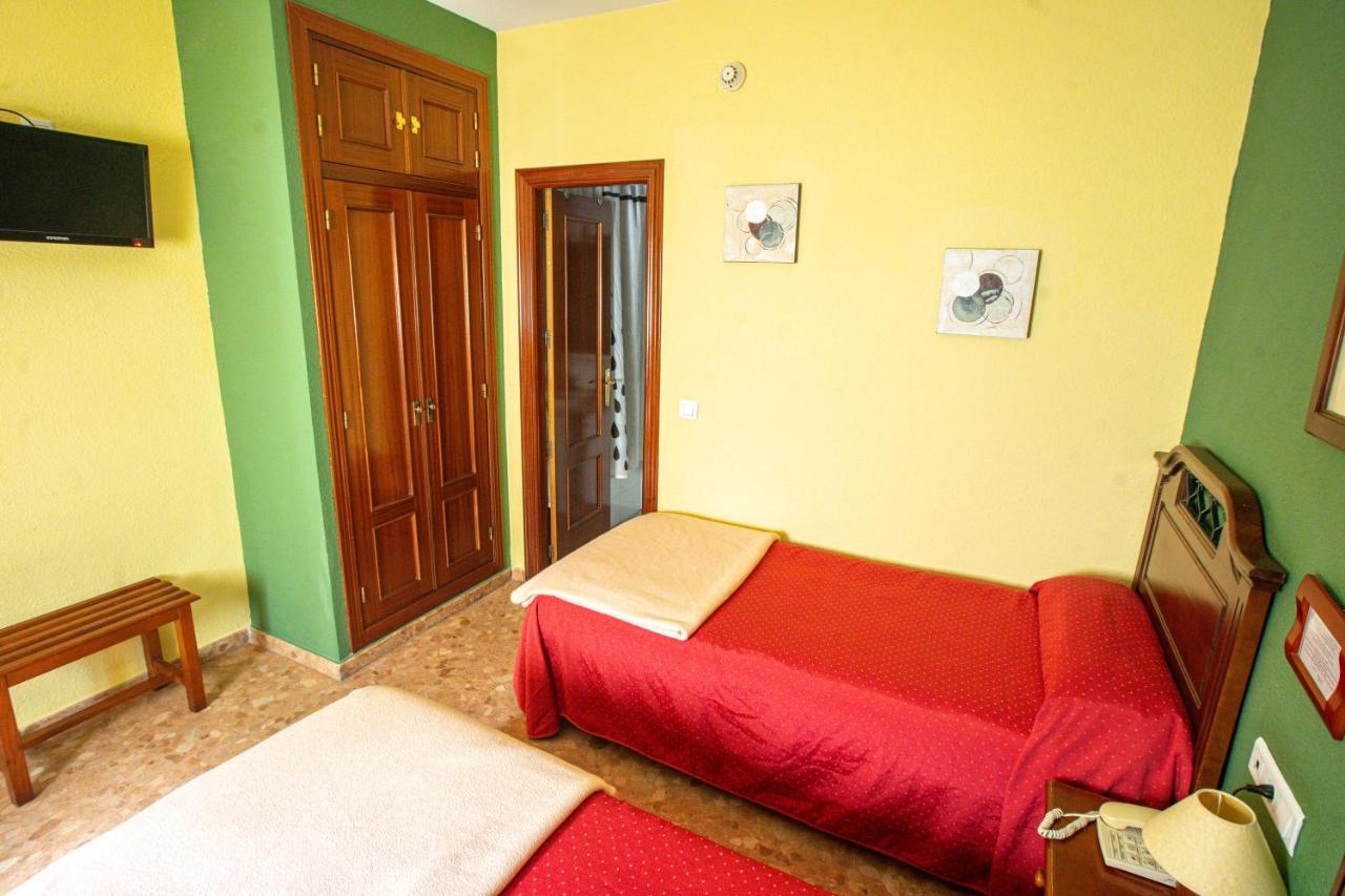 Twin Room,1089644886:JPEG