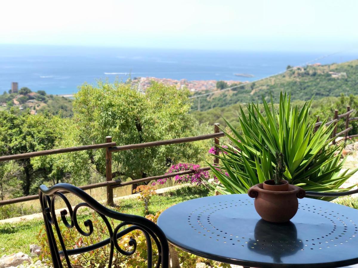 Studio Apartment Sea View