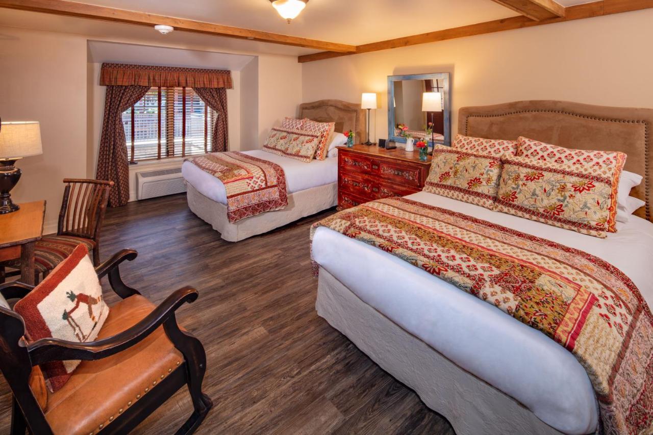 Premium Double Room Full Beds