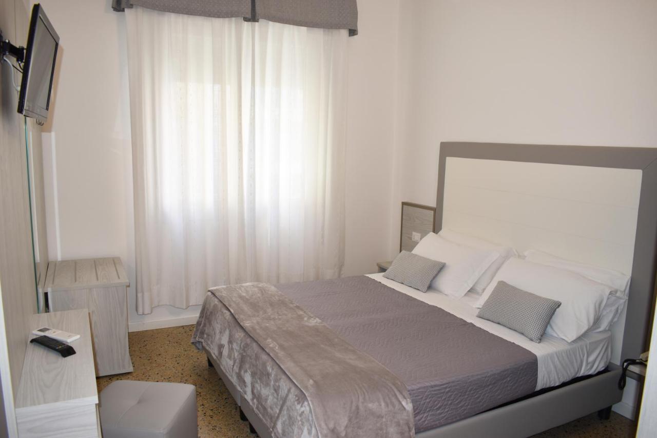 Double or Twin Room Balcony,1090312518:JPEG