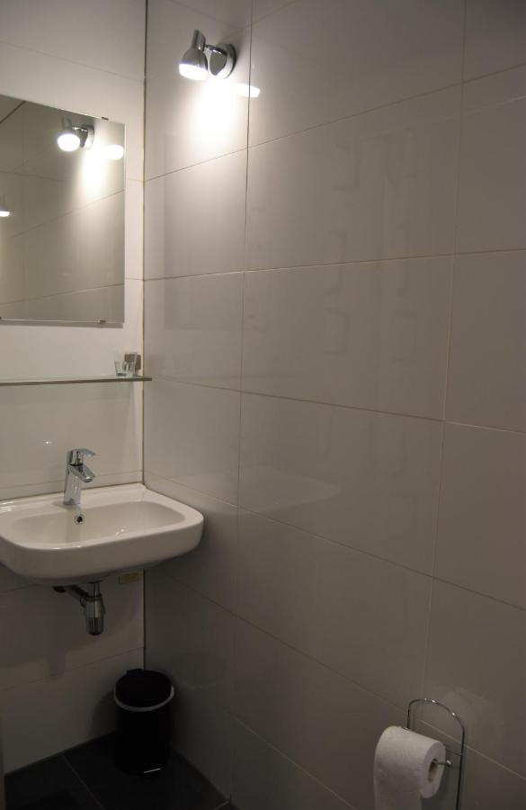 Triple Room,1090465395:JPEG
