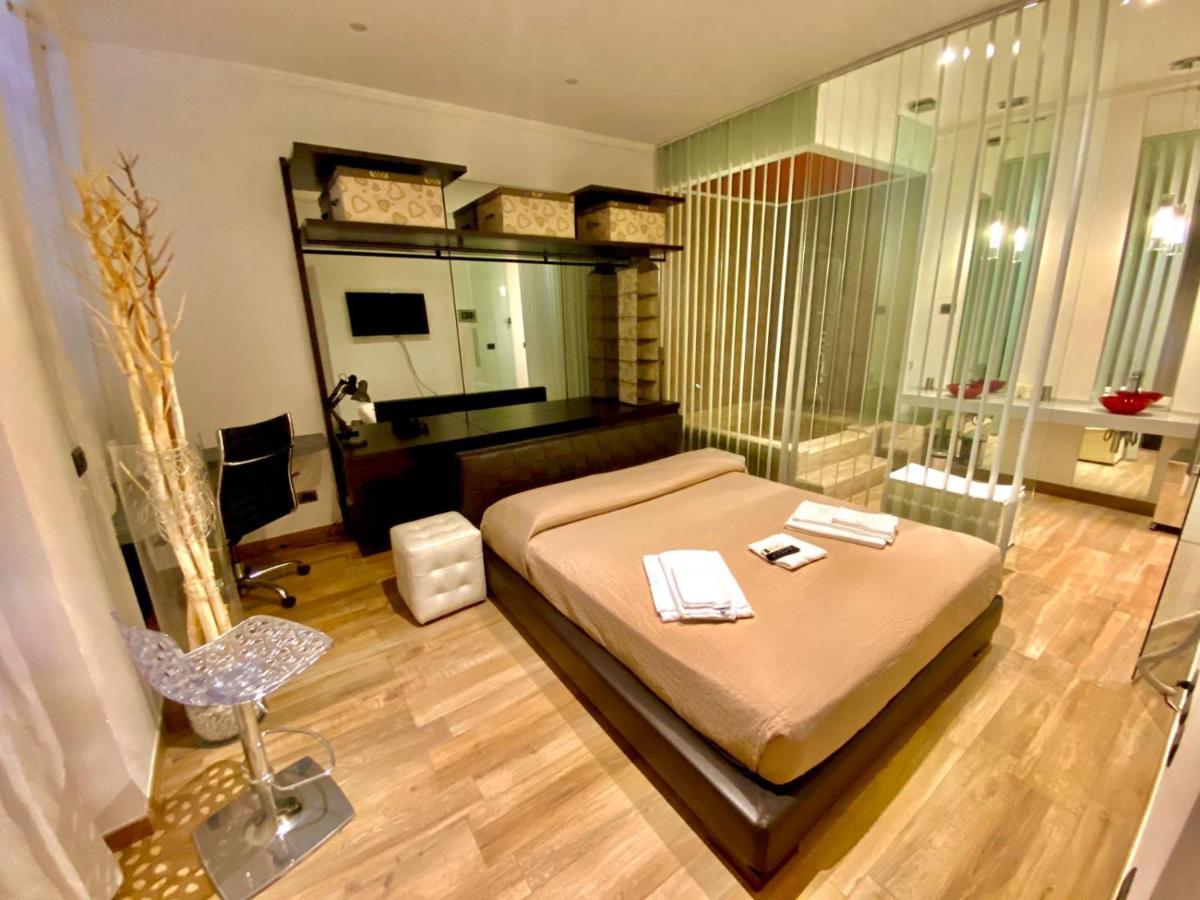 Deluxe Apartment,1021879900:JPEG