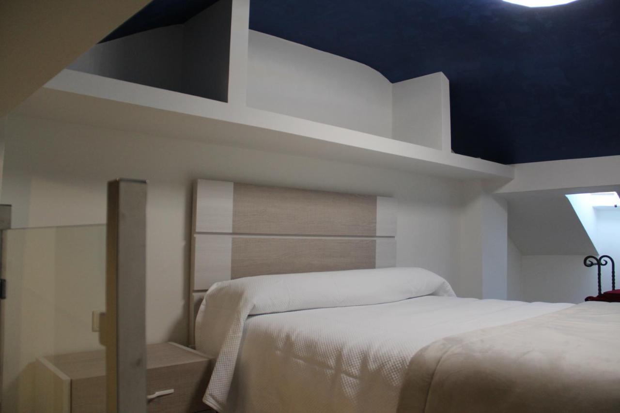 Deluxe Quadruple Room,1090870017:JPEG