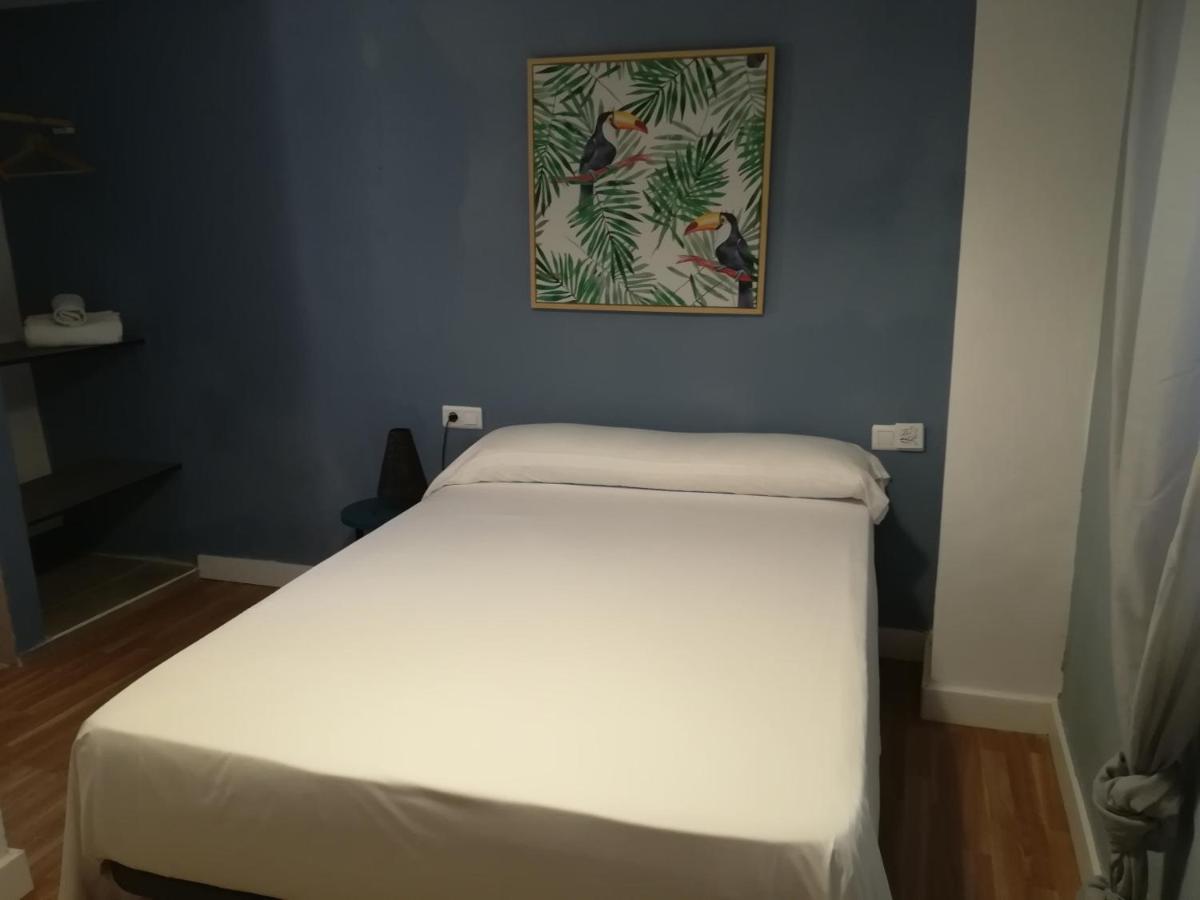 Interior Double Room,1416640725:JPEG