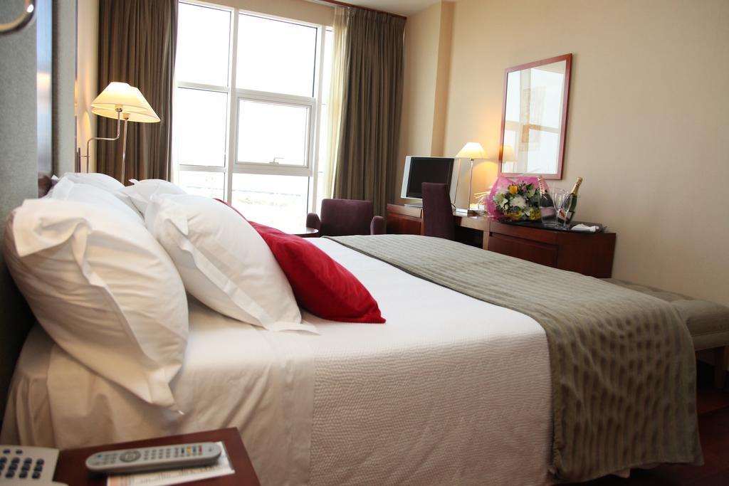 Double or Twin Room,109201935:JPEG