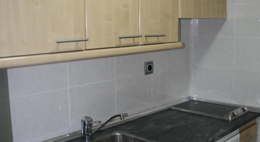 One-Bedroom Apartment,704278996:JPEG