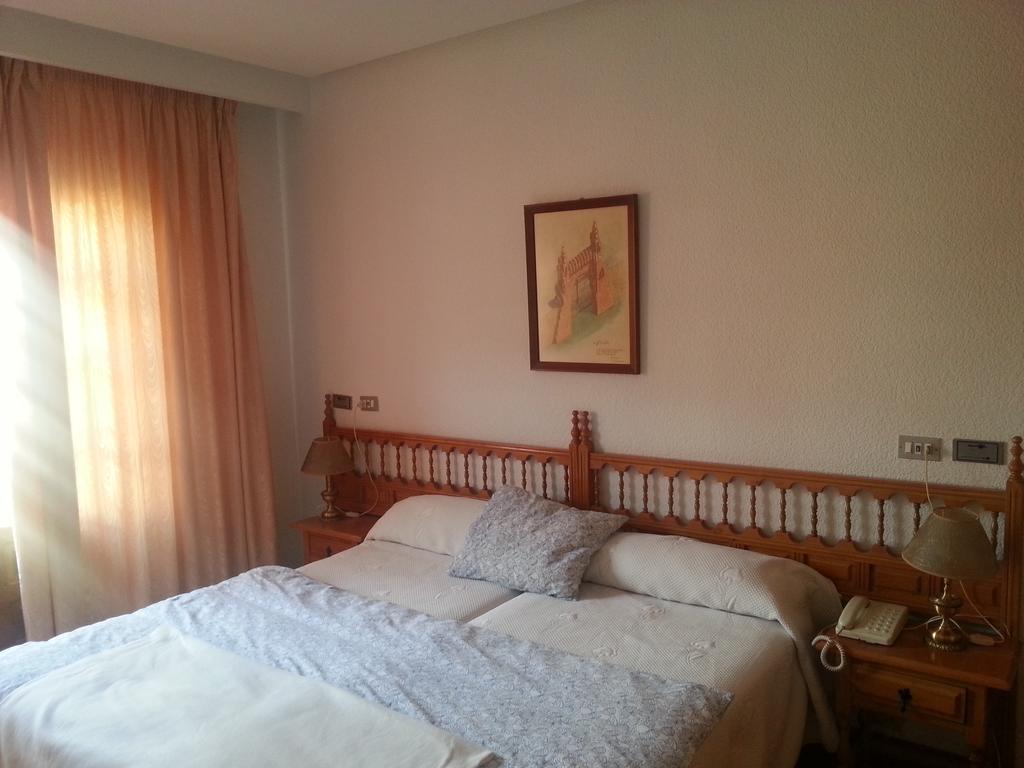 Double or Twin Room,109249122:JPEG