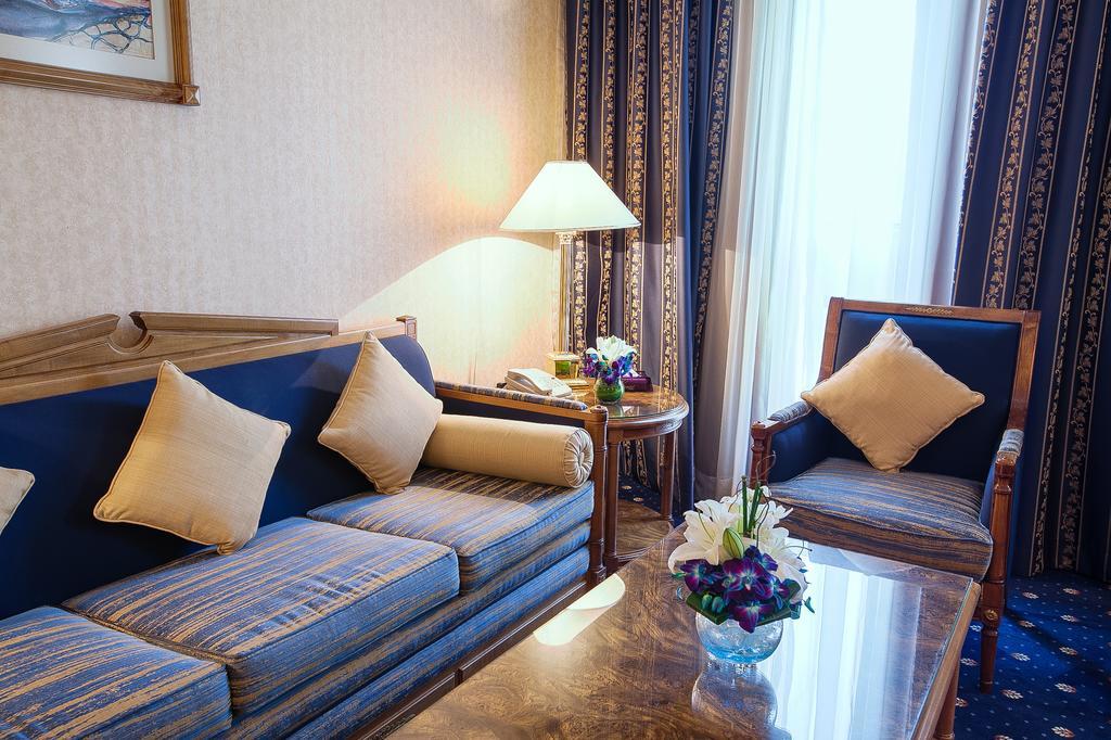 One Bedroom Falcon Suite