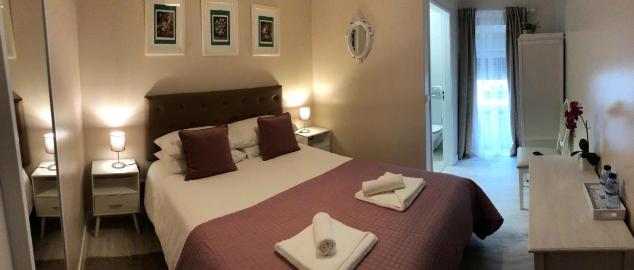 Double Room,1097325294:JPEG