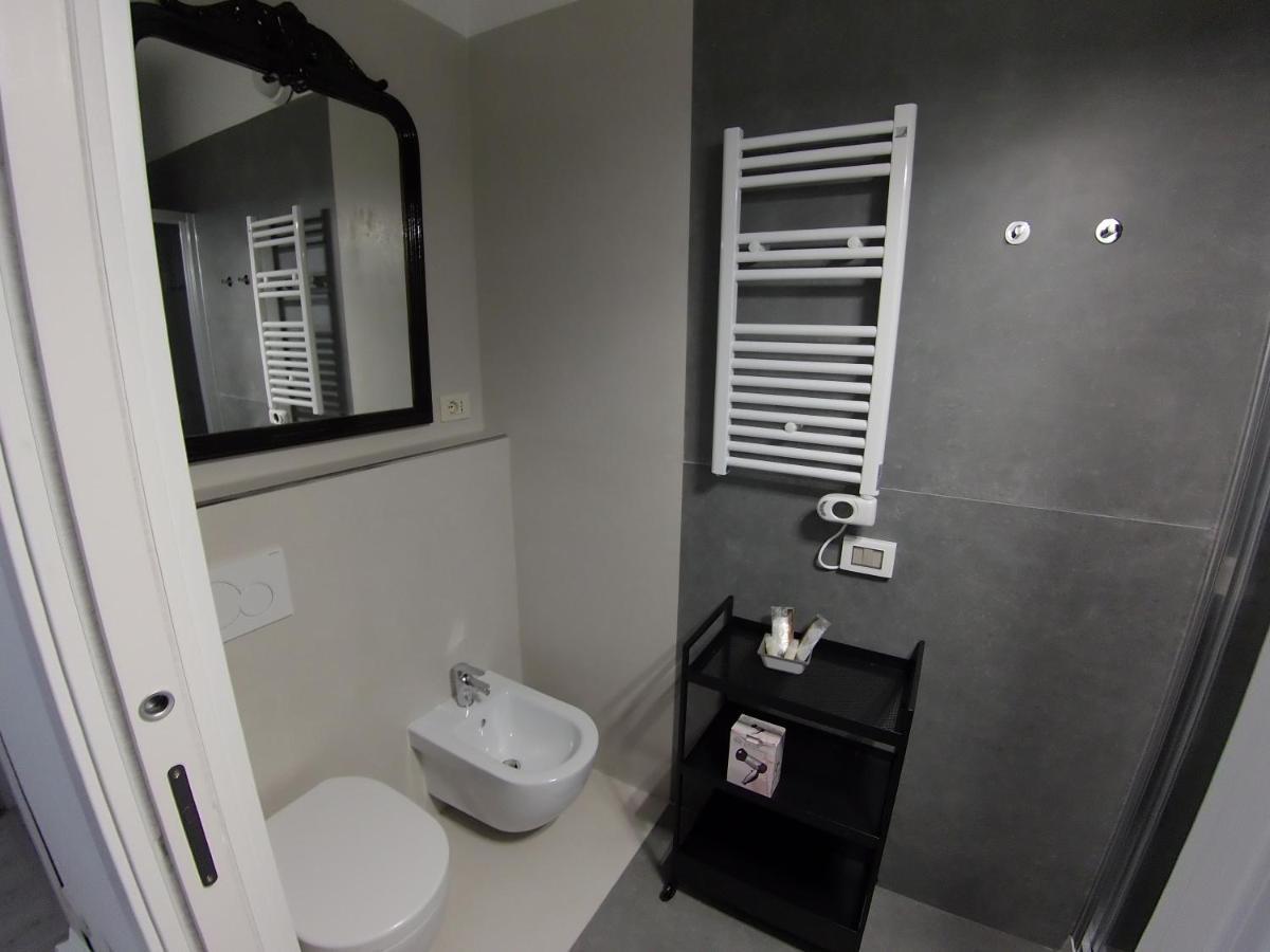 Double Room Private Bathroom,1093591440:JPEG