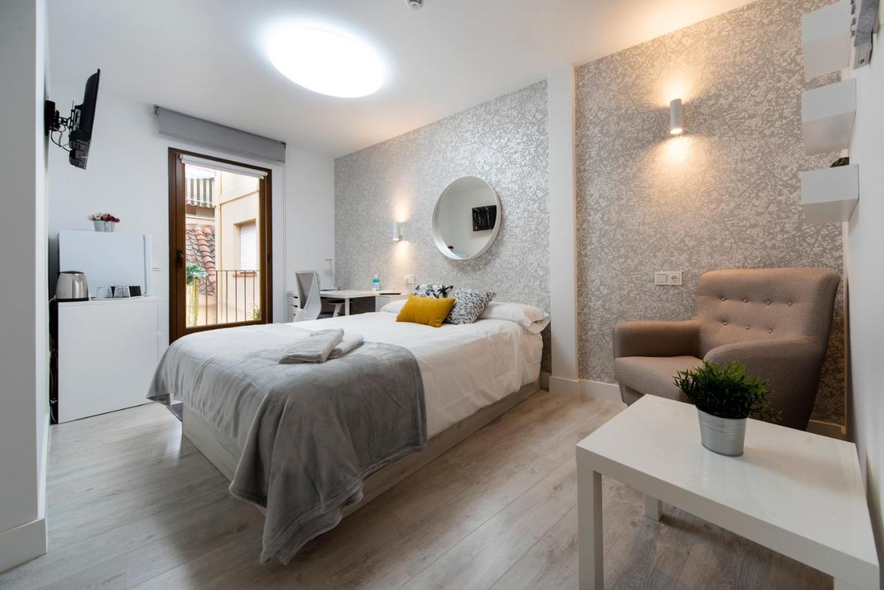 Double Room with Balcony,1093899204:JPEG