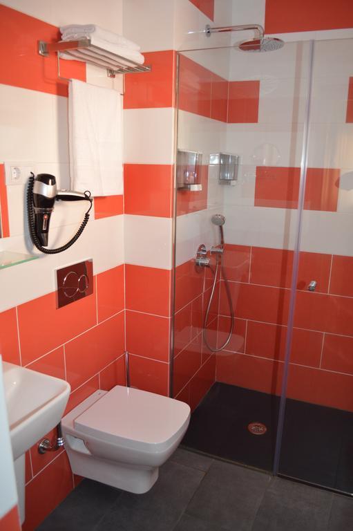 Deluxe Single Room,109491144:JPEG