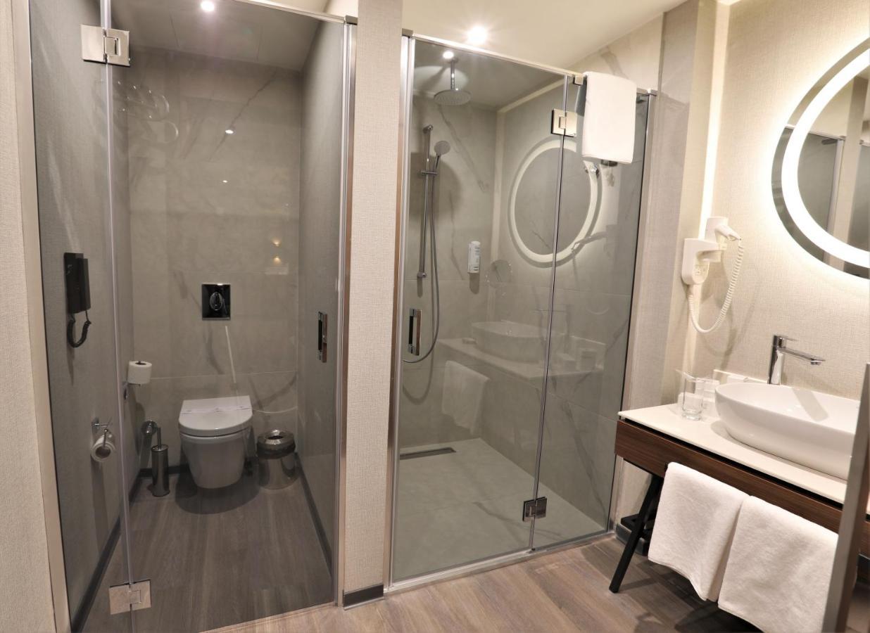Deluxe Junior Suite