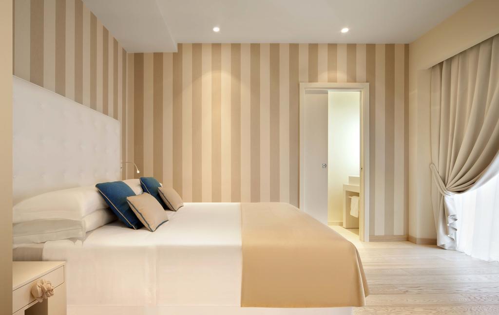 Deluxe Room,861625106:JPEG